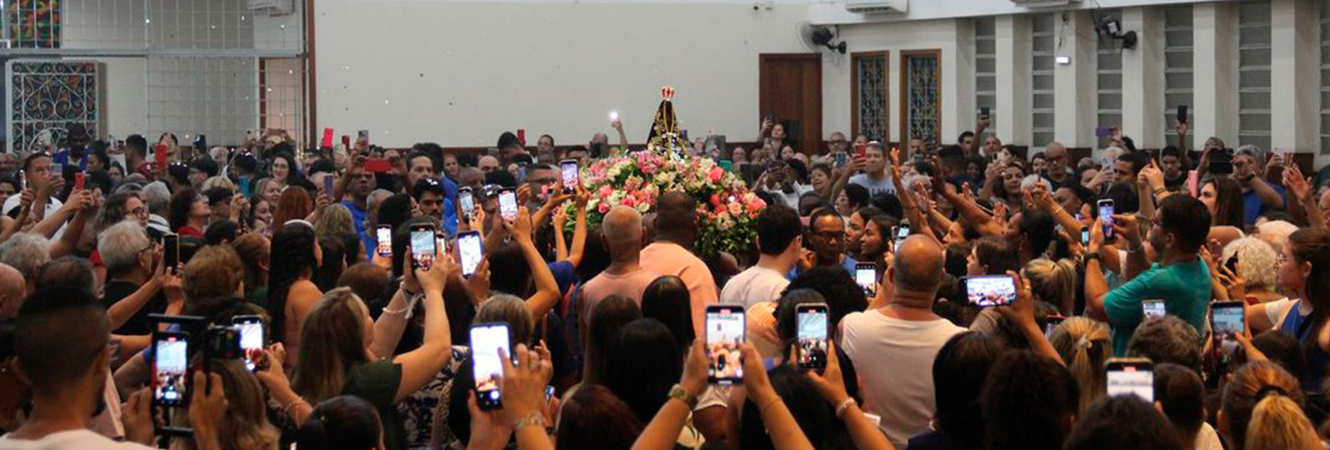 Nilópolis celebra Nossa Senhora Aparecida com grande fervor