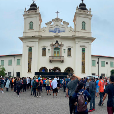 3ª Caminhada da Fé reúne mais de 1200 peregrino em Agudos