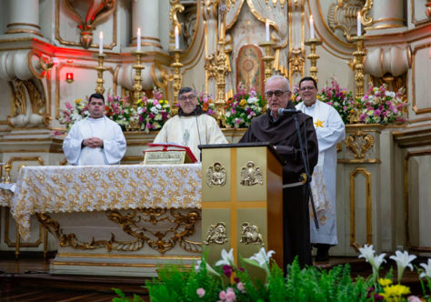 Devotos celebram Frei Galvão em São Paulo