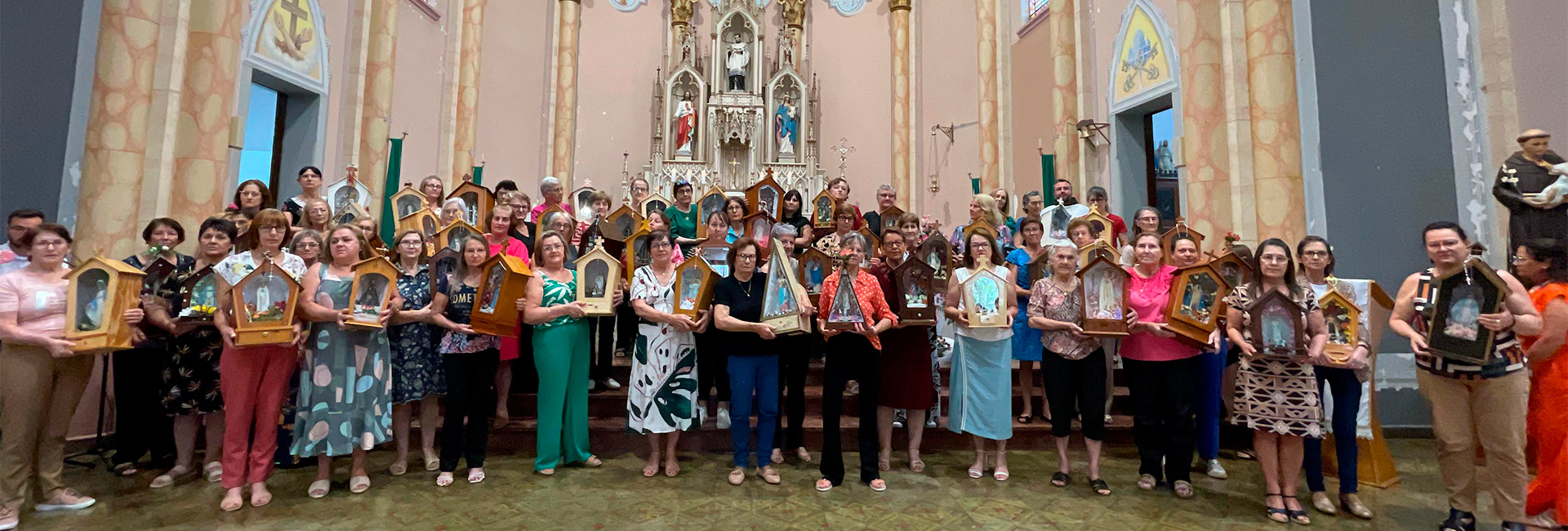 Paróquia São Luiz Gonzaga, em Xaxim, celebra Nossa Senhora da Saúde