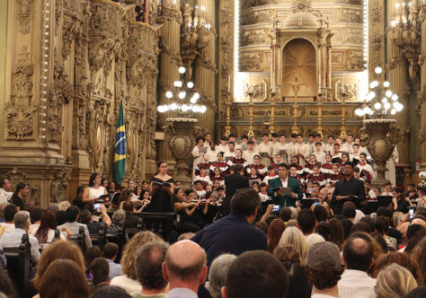 Corais dos Canarinhos e Orquestra Sinfônica da UFRJ realizam Concertos Espirituais de Finados