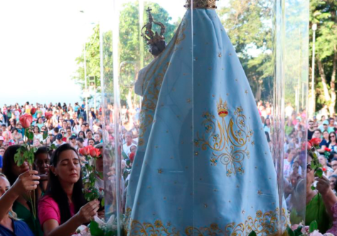 Mais de 5 mil pessoas participam da Romaria das Mães no Convento da Penha