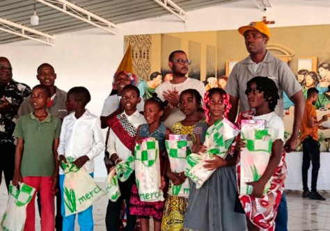 Paróquia Nossa Senhora de Fátima, em Angola, celebra o Dia das Crianças