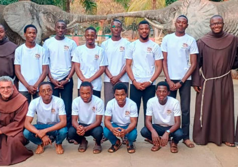 Fundação Imaculada Mãe de Deus de Angola acolhe novos postulantes