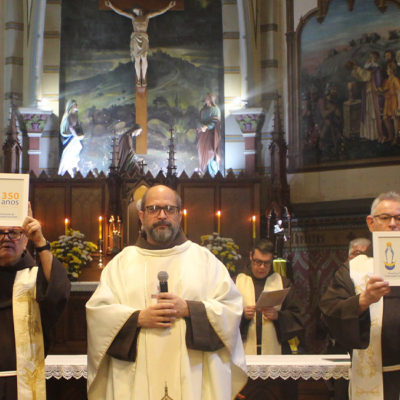 Frades do Regional de Curitiba celebram a Solenidade de São Francisco e os 350 anos da Província