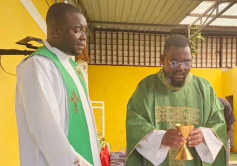 Under Ten: Custódia Imaculada Mãe de Deus de Angola-CIMDA