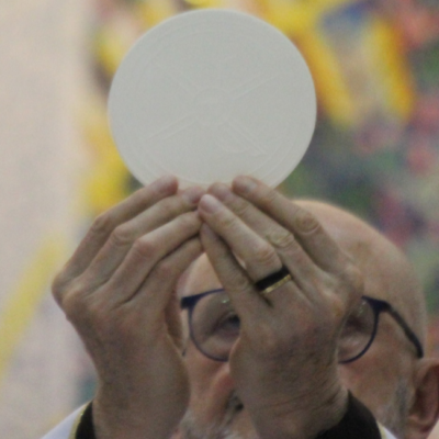 Com Maria, aprendemos a esperar o Deus que vem