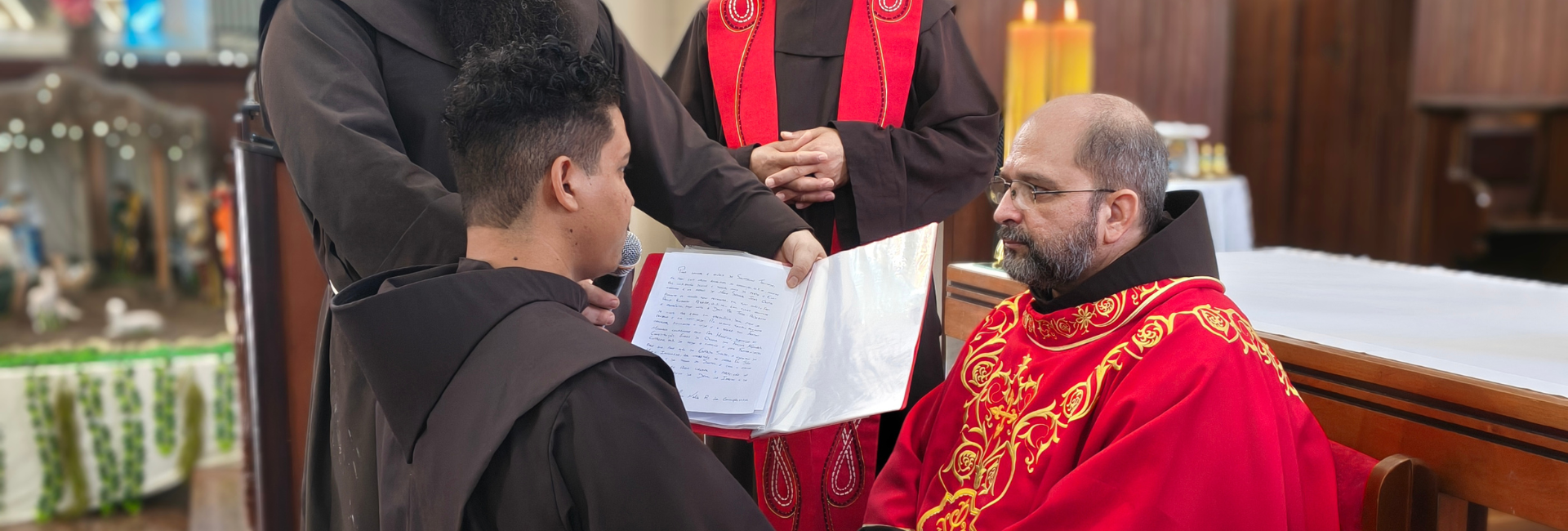 Frei Luis Naldo assume a “graça do testemunho” na Primeira Profissão Religiosa em Rodeio