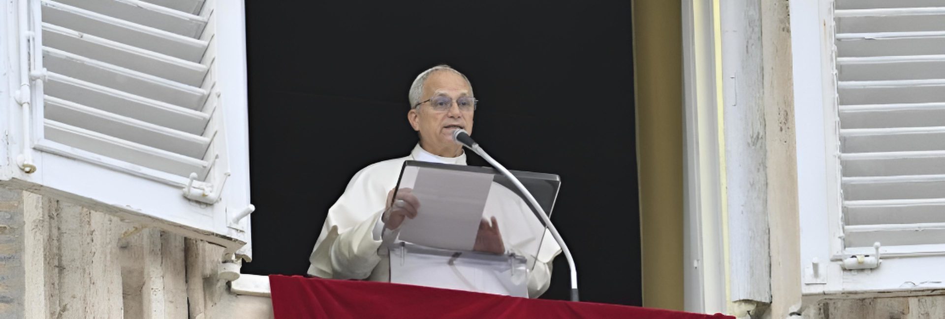 “A nossa alegria e grandeza não se baseiam em ilusões passageiras”