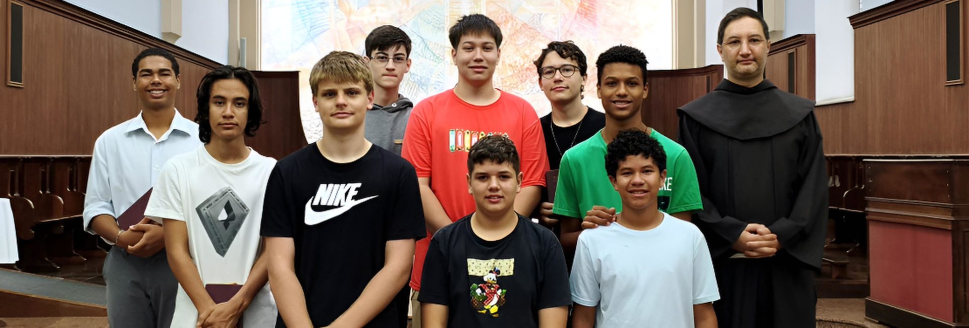 Vocacionados adolescentes partilham o Dom da Fraternidade