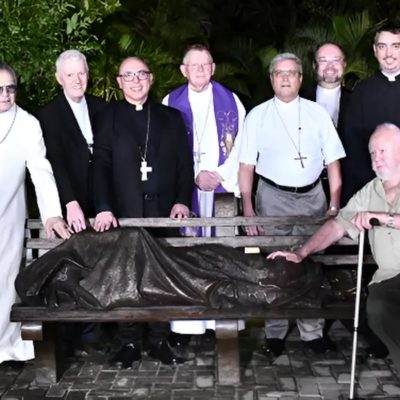 Inauguração da escultura “Jesus Sem Teto” marca abertura da CF 2026 em Aparecida