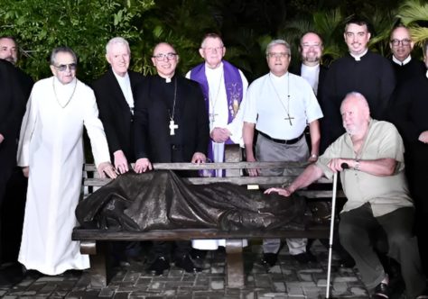 Inauguração da escultura “Jesus Sem Teto” marca abertura da CF 2026 em Aparecida