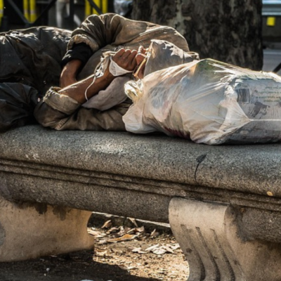 “E veio morar entre nós”