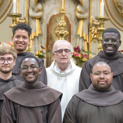 Frades do Pós-Noviciado visitam o Mosteiro da Luz