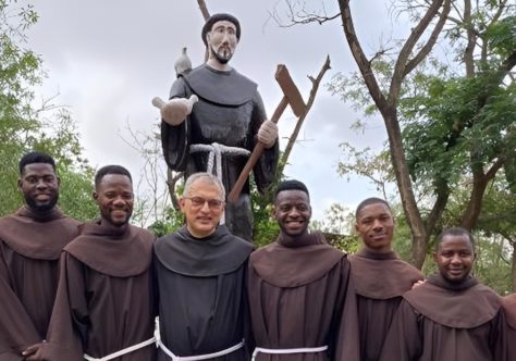 Especial 350 anos: Presença em Angola