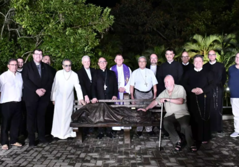 Inauguração da escultura “Jesus Sem Teto” marca abertura da CF 2026 em Aparecida