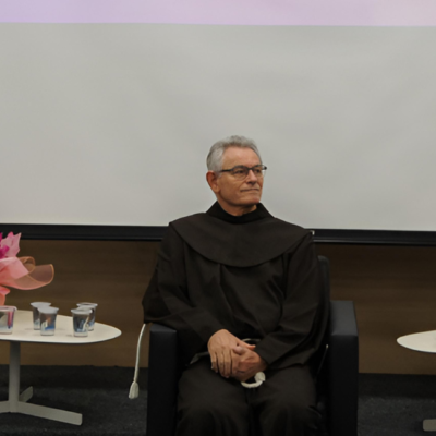 FAE Centro Universitário realiza celebração ecumênica em homenagem aos formandos