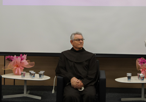 FAE Centro Universitário realiza celebração ecumênica em homenagem aos formandos