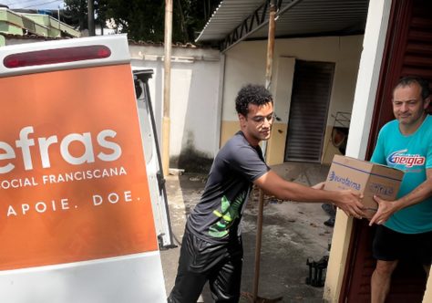 Donativos de campanha franciscana são entregues às vítimas das enchentes em Juiz de Fora