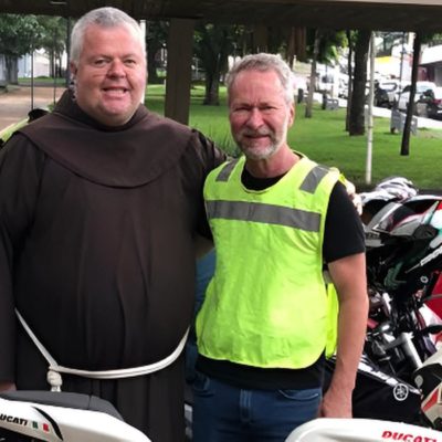 Procissão de motos reúne grande público em Concórdia