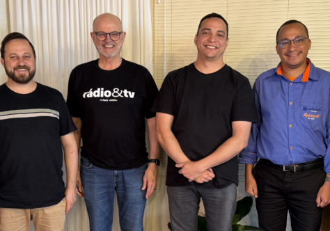 Frades avaliam avanços e desafios das emissoras franciscanas da Província