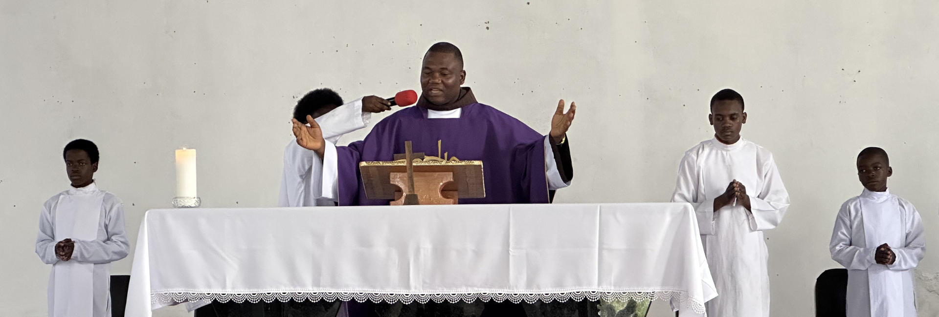 Paróquia Santos Mártires de Uganda abre Ano Jubilar Franciscano