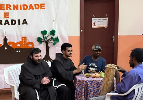 Vozes da rua e caminhos de esperança marcam debate do Sefras