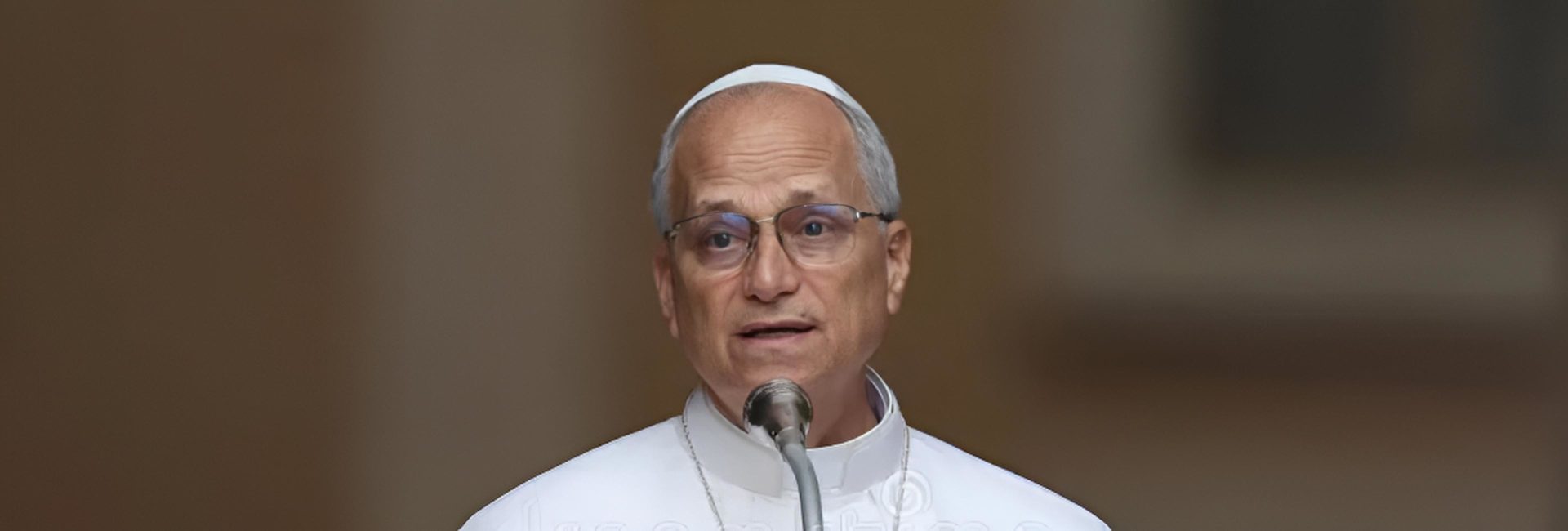 Em meio aos conflitos, Papa pede compromisso com a vida e a paz