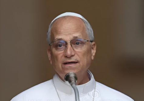 Em meio aos conflitos, Papa pede compromisso com a vida e a paz