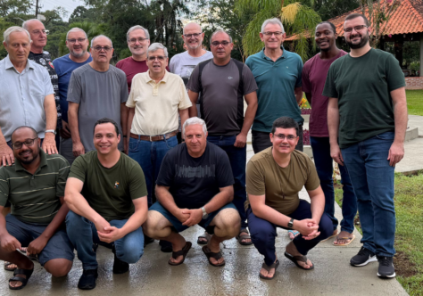 Frades do novo Regional do Paraná se reúnem em Prudentópolis