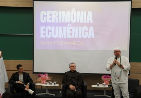 FAE Centro Universitário realiza celebração ecumênica em homenagem aos formandos