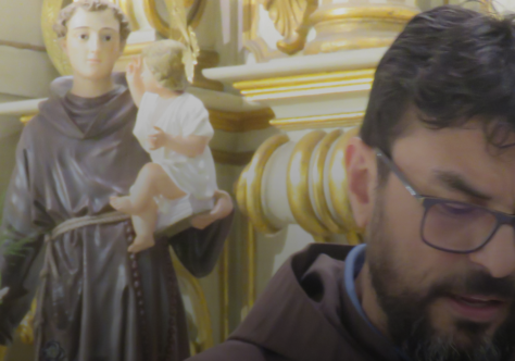 “Uma família feliz não é a que nunca cai. É a que nunca desiste de amar”