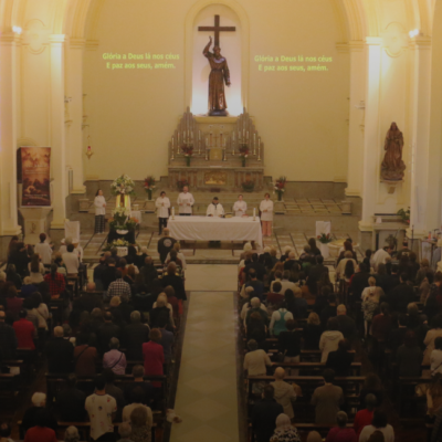 Dia de Santo Antônio: fiéis celebram uma vida com “gosto de Deus” na Vila Clementino