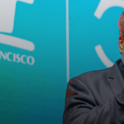 USF celebra 50 anos com palestra de Mario Sergio Cortella