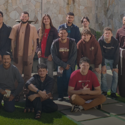 Entre irmãos: jovens participam dos Encontros Vocacionais de junho