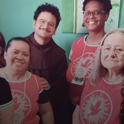 Familias de Juiz de Fora recebem a Paz e o Bem durante Semana Missionária