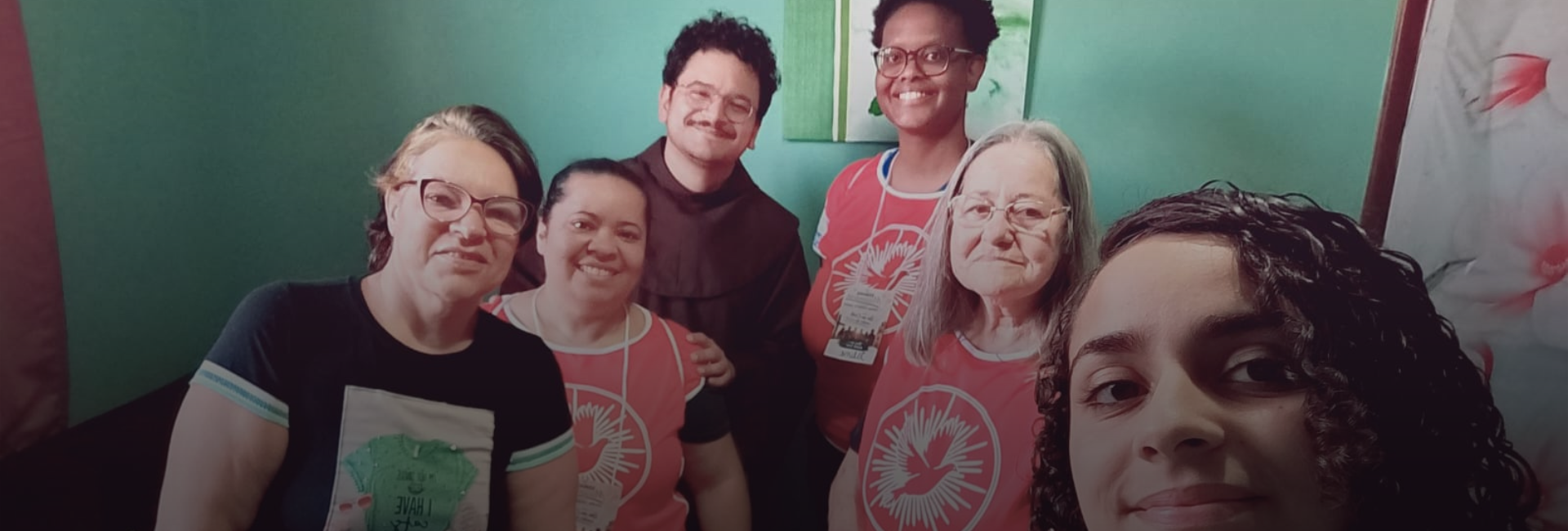 Familias de Juiz de Fora recebem a Paz e o Bem durante Semana Missionária