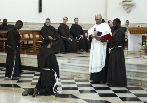 Profissão Solene de Frei Bruno encerra o terceiro dia do Capítulo das Esteiras