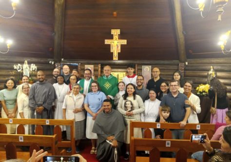 Família Franciscana celebra Santa Clara em Petrópolis