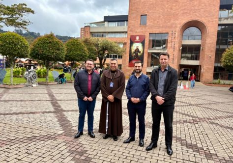 USF amplia diálogo com a universidade franciscana San Buenaventura